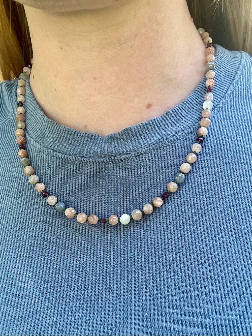 Peach Moonstone necklace. - Picture 7 of 13